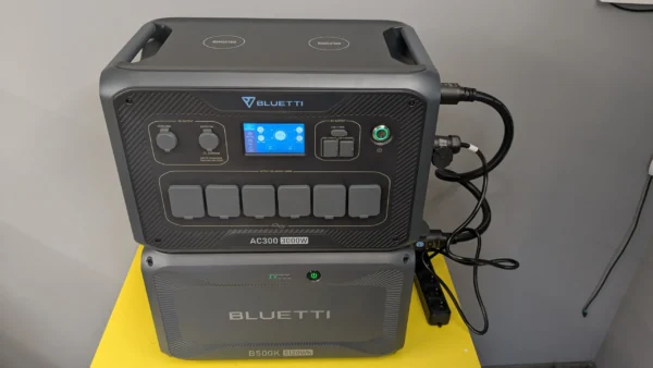 BLUETTI AC300 + battery module B500K