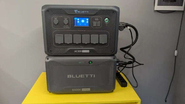 BLUETTI AC300 + battery module B500K